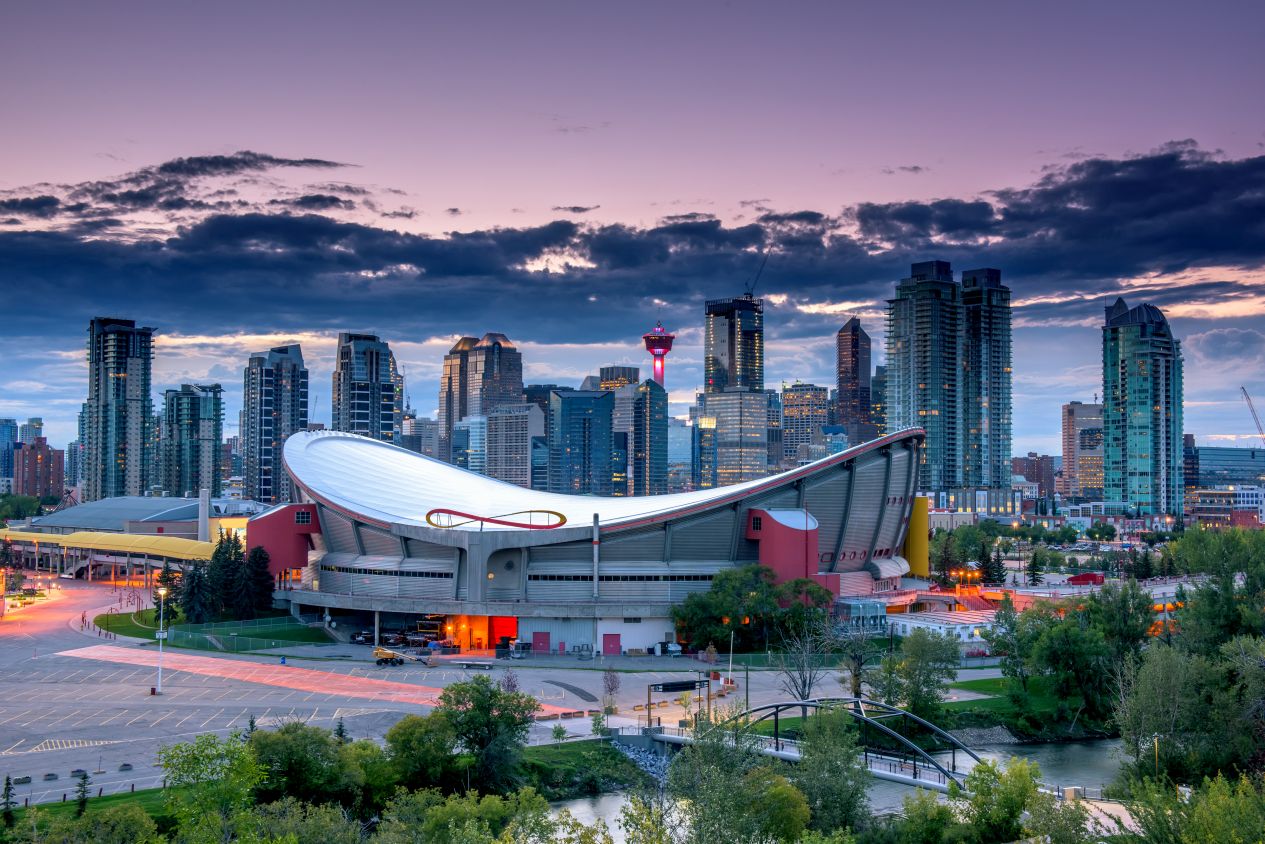 blivale_image_travel_canada_calgary_city_skyline_alberta_canada_1265x844 Are you headed to CANADA? We offer you a perfect travel itinerary