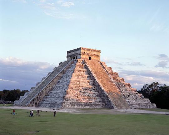 blivale_mexico_el_castillo_pyramid_kukulkan_541x360 Are you planning your trip to Mexico? Suggestions of what to see